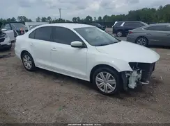 3VW2B7AJ1HM336670 2017 VOLKSWAGEN JETTA