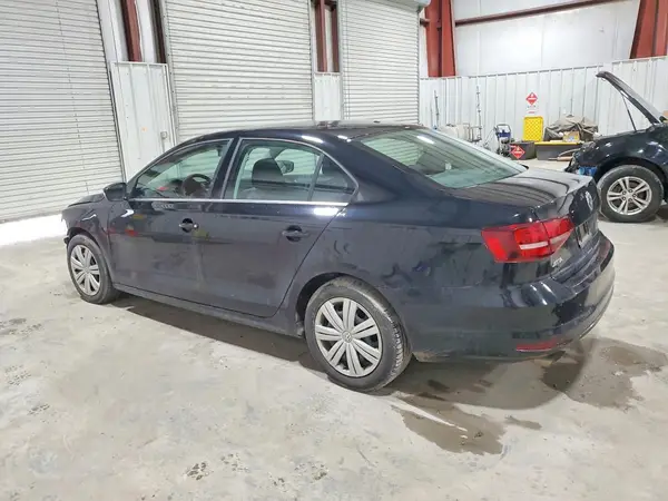3VW2B7AJ1HM339584 2017 VOLKSWAGEN JETTA - Image 2