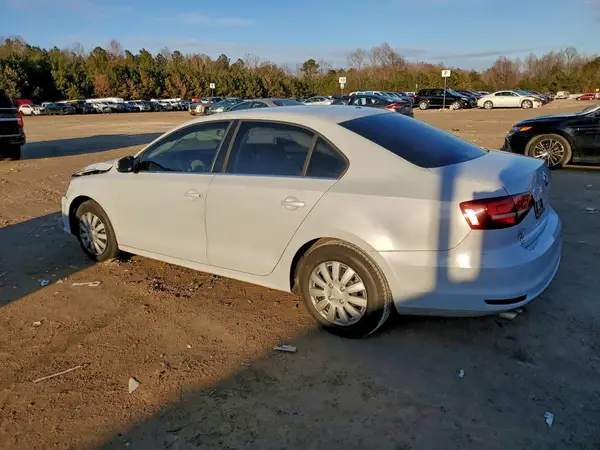 3VW2B7AJ1HM341061 2017 VOLKSWAGEN JETTA - Image 2