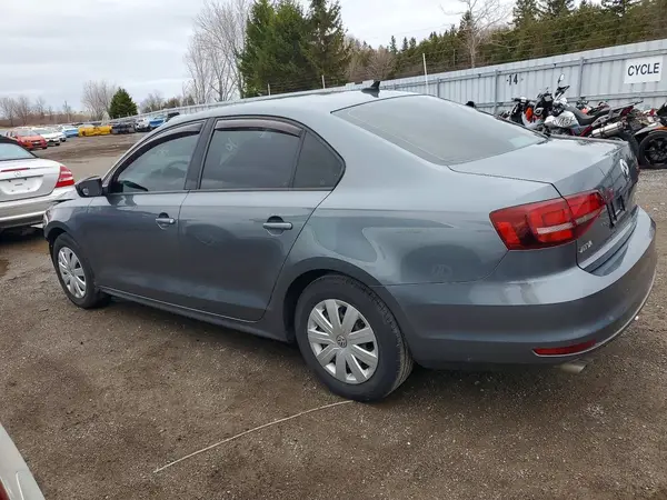 3VW2B7AJ1HM341688 2017 VOLKSWAGEN JETTA - Image 2