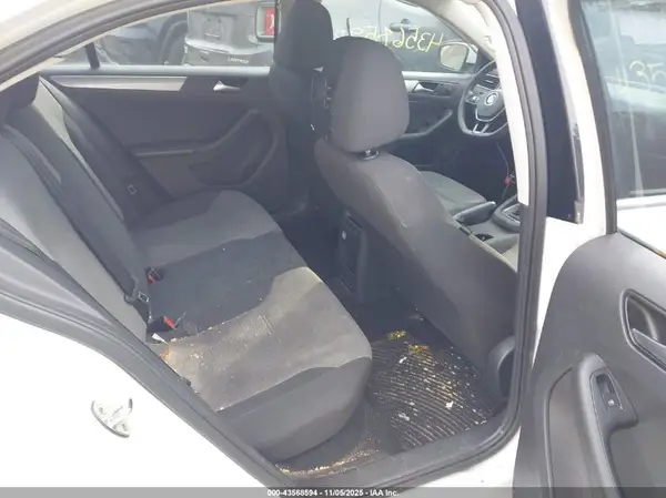 3VW2B7AJ1HM347359 2017 VOLKSWAGEN JETTA - Image 8