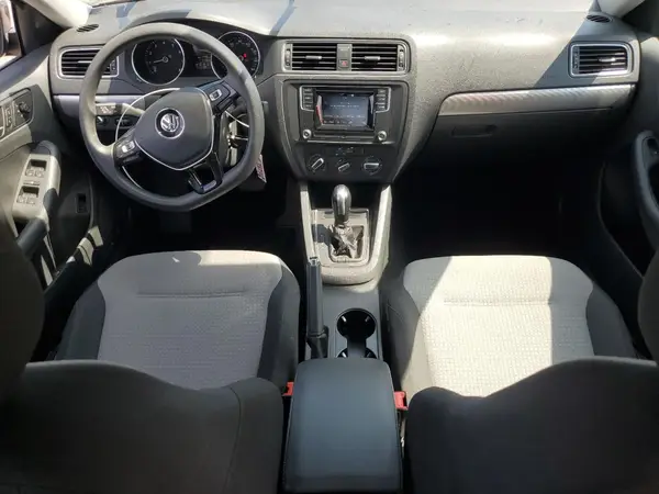 3VW2B7AJ1HM352528 2017 VOLKSWAGEN JETTA - Image 8