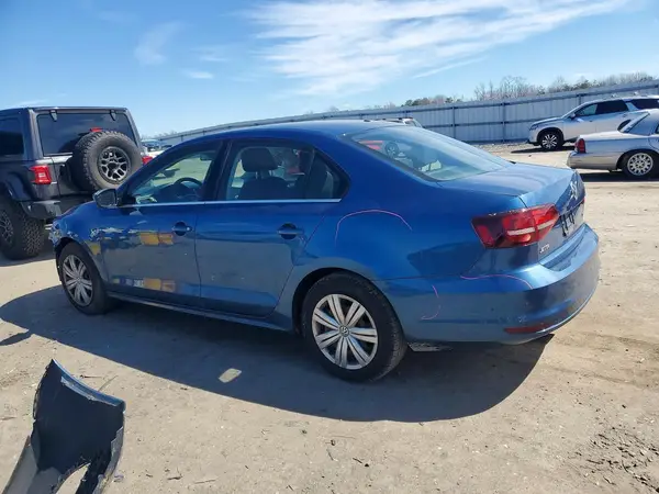 3VW2B7AJ1HM353470 2017 VOLKSWAGEN JETTA - Image 2