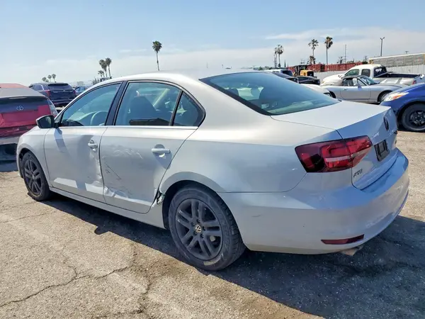 3VW2B7AJ1HM365408 2017 VOLKSWAGEN JETTA - Image 2