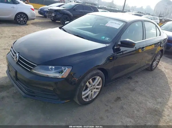 3VW2B7AJ1HM368227 2017 VOLKSWAGEN JETTA - Image 2