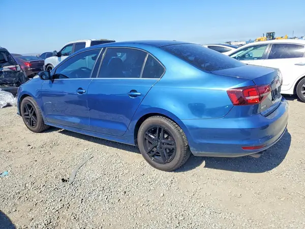 3VW2B7AJ1HM373704 2017 VOLKSWAGEN JETTA - Image 2