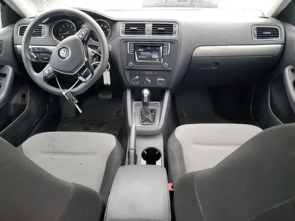 3VW2B7AJ1HM384332 2017 VOLKSWAGEN JETTA - Image 8