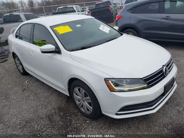 3VW2B7AJ1HM387117 2017 VOLKSWAGEN JETTA - Image 1