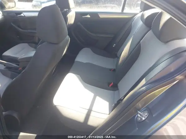 3VW2B7AJ1HM391104 2017 VOLKSWAGEN JETTA - Image 8