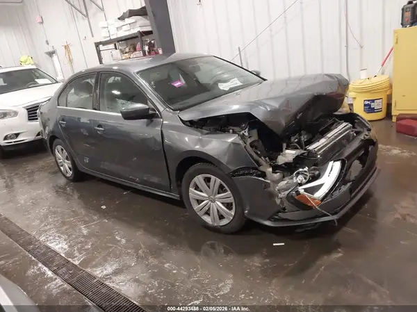 3VW2B7AJ1HM395184 2017 VOLKSWAGEN JETTA