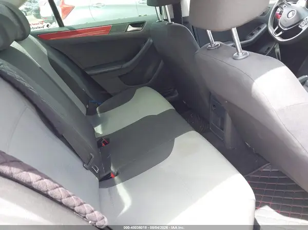 3VW2B7AJ1HM396786 2017 VOLKSWAGEN JETTA - Image 8