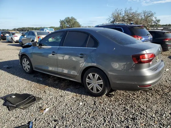 3VW2B7AJ1HM401839 2017 VOLKSWAGEN JETTA - Image 2