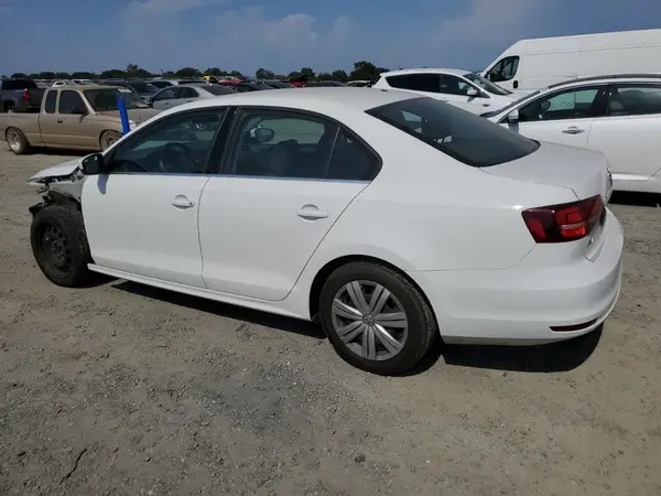 3VW2B7AJ1HM403302 2017 VOLKSWAGEN JETTA - Image 2