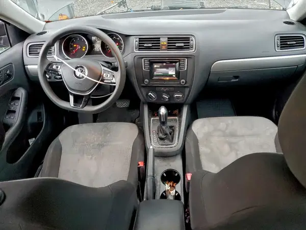 3VW2B7AJ1HM404031 2017 VOLKSWAGEN JETTA - Image 8