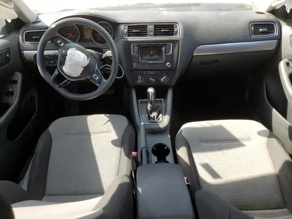 3VW2B7AJ1HM405485 2017 VOLKSWAGEN JETTA - Image 8