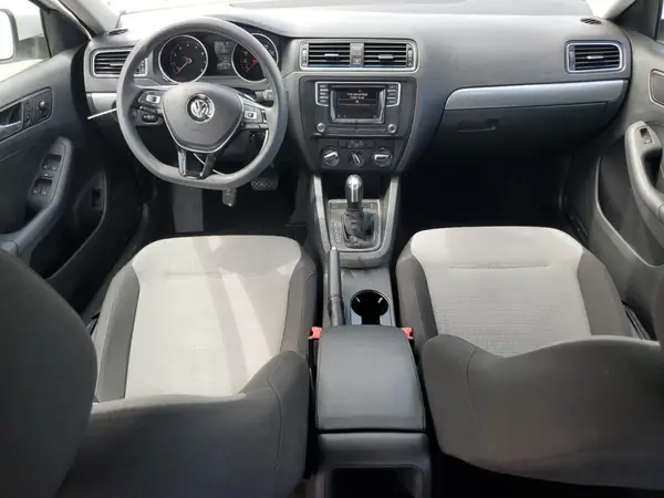 3VW2B7AJ1HM410590 2017 VOLKSWAGEN JETTA - Image 8