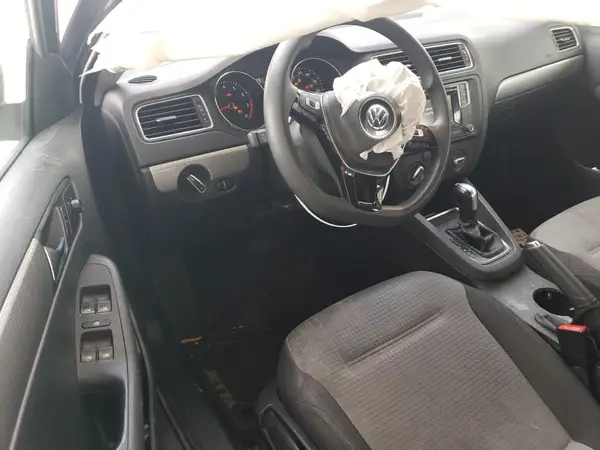 3VW2B7AJ1HM412596 2017 VOLKSWAGEN JETTA - Image 8