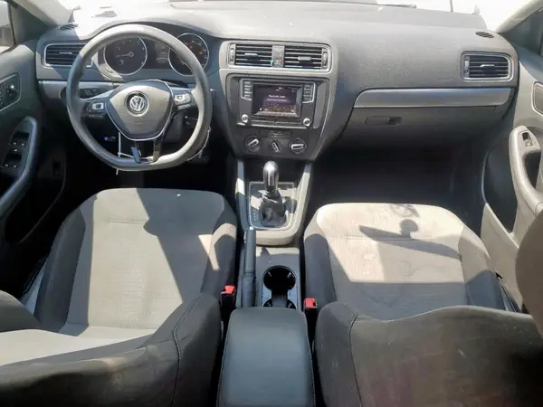 3VW2B7AJ1JM207141 2018 VOLKSWAGEN JETTA - Image 8