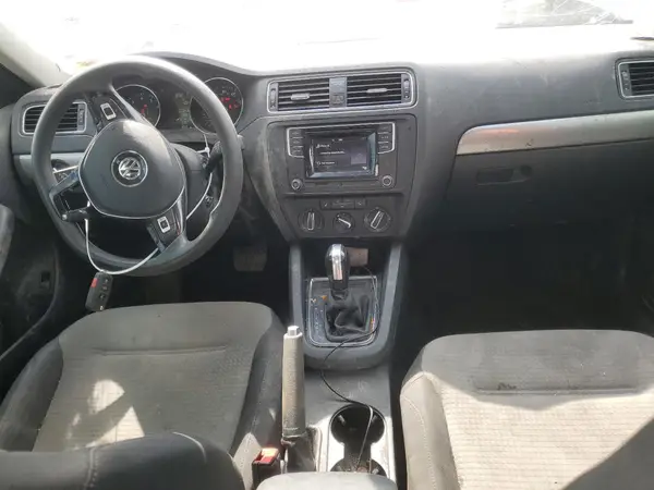3VW2B7AJ1JM211142 2018 VOLKSWAGEN JETTA - Image 8
