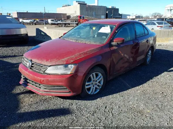 3VW2B7AJ1JM212436 2018 VOLKSWAGEN JETTA - Image 2
