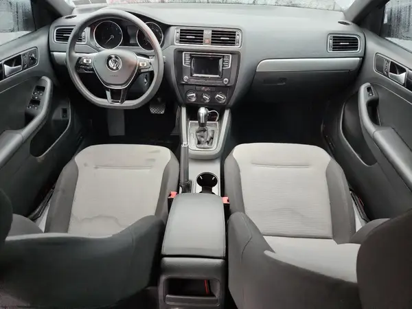 3VW2B7AJ1JM219449 2018 VOLKSWAGEN JETTA - Image 8