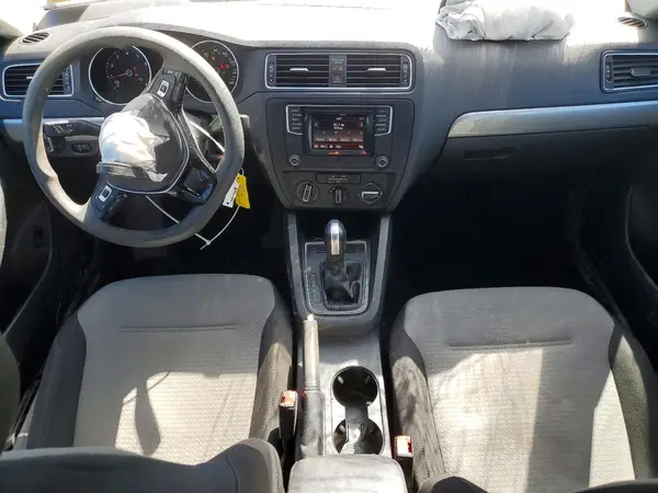 3VW2B7AJ1JM224991 2018 VOLKSWAGEN JETTA - Image 8