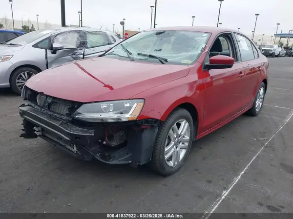 3VW2B7AJ1JM226353 2018 VOLKSWAGEN JETTA - Image 2