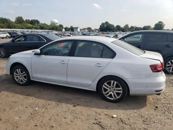 3VW2B7AJ1JM244710 2018 VOLKSWAGEN JETTA - Image 2