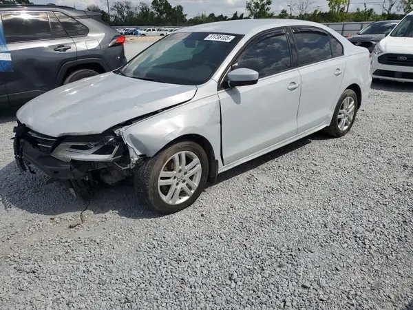 3VW2B7AJ1JM248479 2018 VOLKSWAGEN JETTA - Image 1
