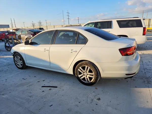 3VW2B7AJ1JM250216 2018 VOLKSWAGEN JETTA - Image 2