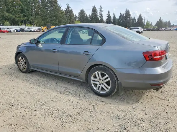 3VW2B7AJ1JM258316 2018 VOLKSWAGEN JETTA - Image 2