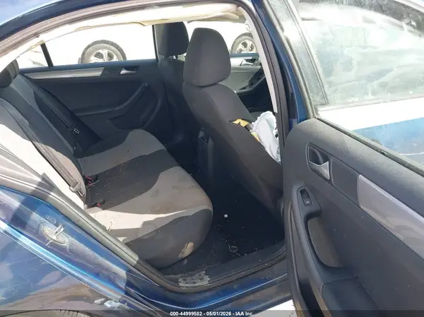 3VW2B7AJ1JM262415 2018 VOLKSWAGEN JETTA - Image 8