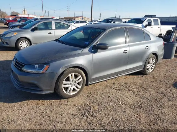 3VW2B7AJ2HM200743 2017 VOLKSWAGEN JETTA - Image 2