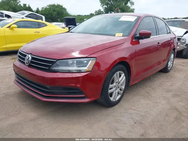 3VW2B7AJ2HM201312 2017 VOLKSWAGEN JETTA - Image 2