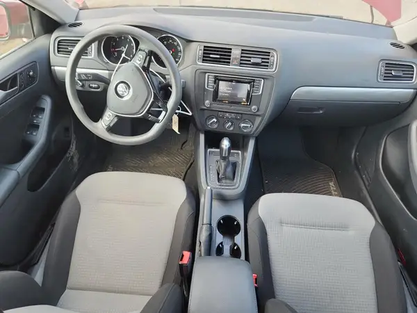 3VW2B7AJ2HM201472 2017 VOLKSWAGEN JETTA - Image 8