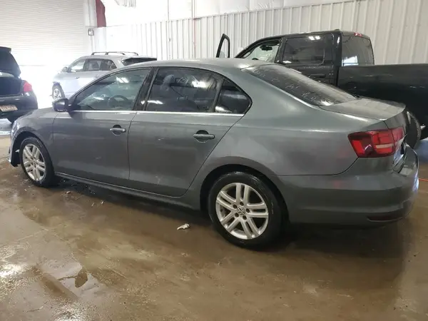 3VW2B7AJ2HM205182 2017 VOLKSWAGEN JETTA - Image 2