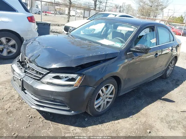 3VW2B7AJ2HM205439 2017 VOLKSWAGEN JETTA - Image 2