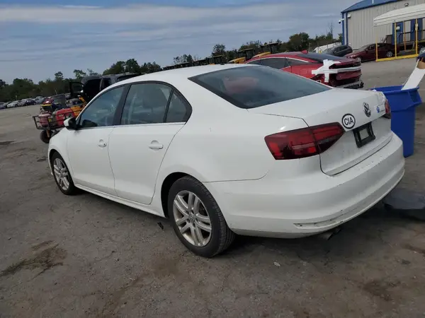 3VW2B7AJ2HM205697 2017 VOLKSWAGEN JETTA - Image 2