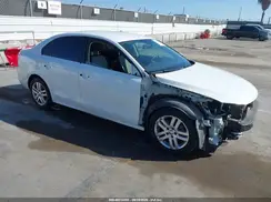 3VW2B7AJ2HM210897 2017 VOLKSWAGEN JETTA
