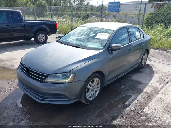 3VW2B7AJ2HM211659 2017 VOLKSWAGEN JETTA - Image 2