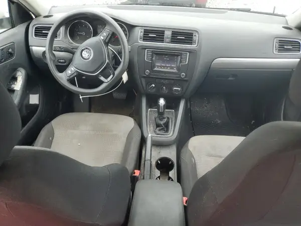 3VW2B7AJ2HM220670 2017 VOLKSWAGEN JETTA - Image 8