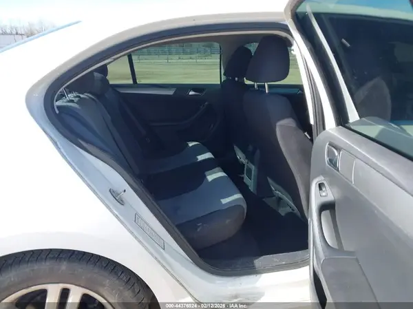 3VW2B7AJ2HM226341 2017 VOLKSWAGEN JETTA - Image 8