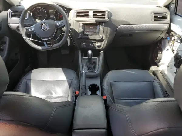 3VW2B7AJ2HM237050 2017 VOLKSWAGEN JETTA - Image 8