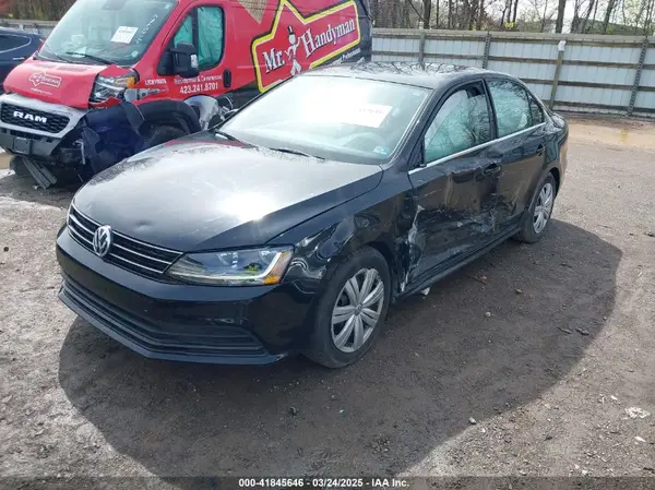 3VW2B7AJ2HM237842 2017 VOLKSWAGEN JETTA - Image 2