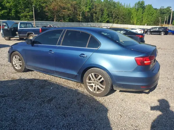 3VW2B7AJ2HM244693 2017 VOLKSWAGEN JETTA - Image 2