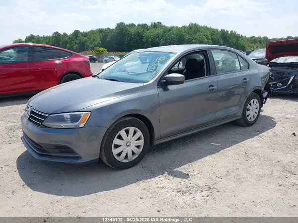 3VW2B7AJ2HM264328 2017 VOLKSWAGEN JETTA - Image 2
