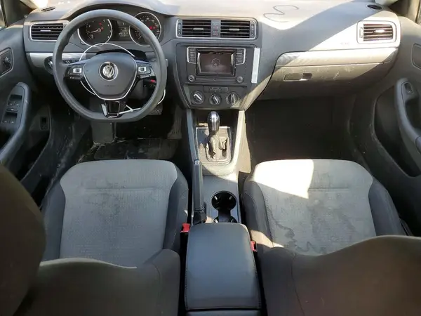 3VW2B7AJ2HM266774 2017 VOLKSWAGEN JETTA - Image 8