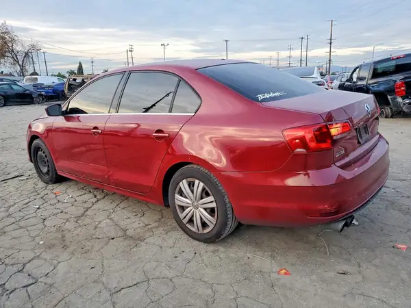 3VW2B7AJ2HM272056 2017 VOLKSWAGEN JETTA - Image 2