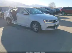 3VW2B7AJ2HM274065 2017 VOLKSWAGEN JETTA
