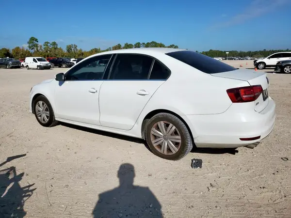 3VW2B7AJ2HM300874 2017 VOLKSWAGEN JETTA - Image 2